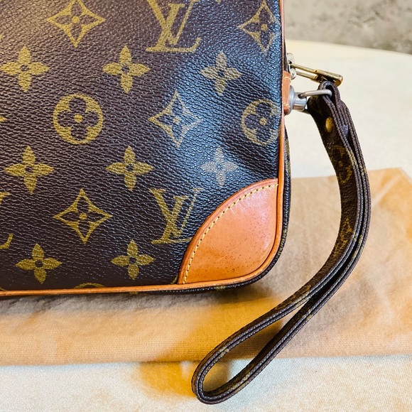LV marly dragonne clutch - Picture 5 of 16